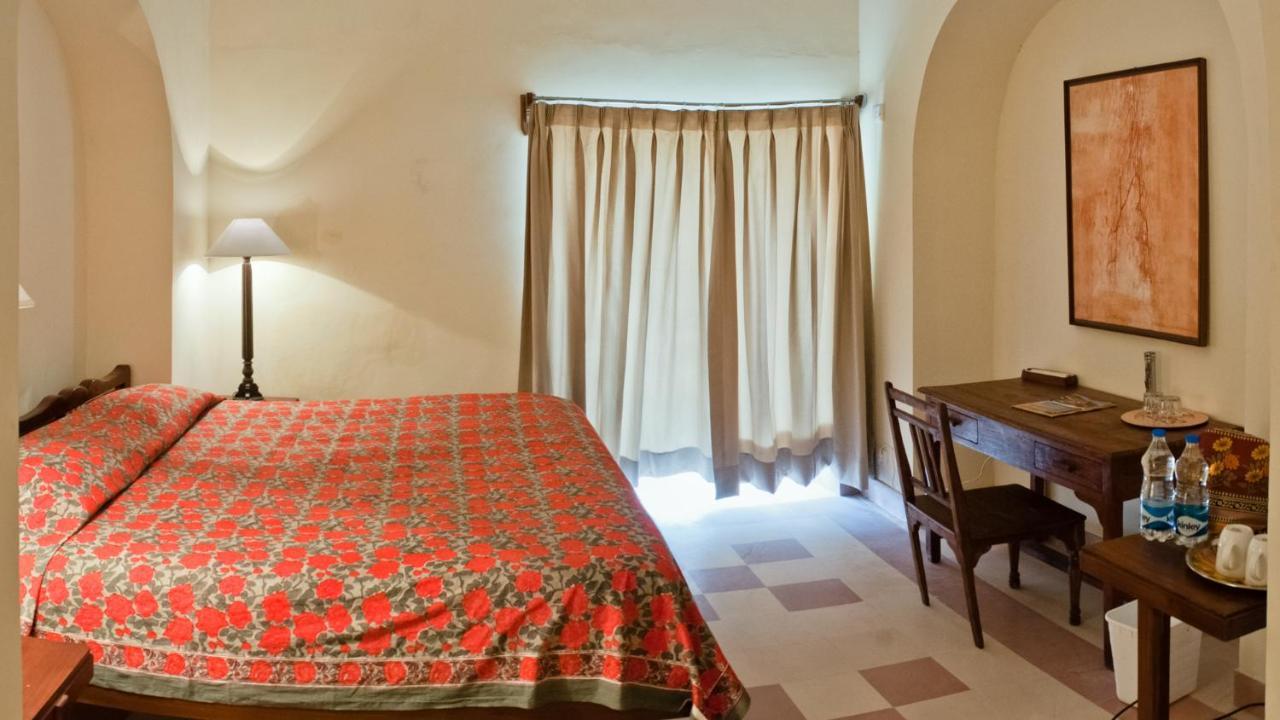 นีมรานา ติชรา ฟอร์ต พาเลซ Hotel Tijara ภายนอก รูปภาพ