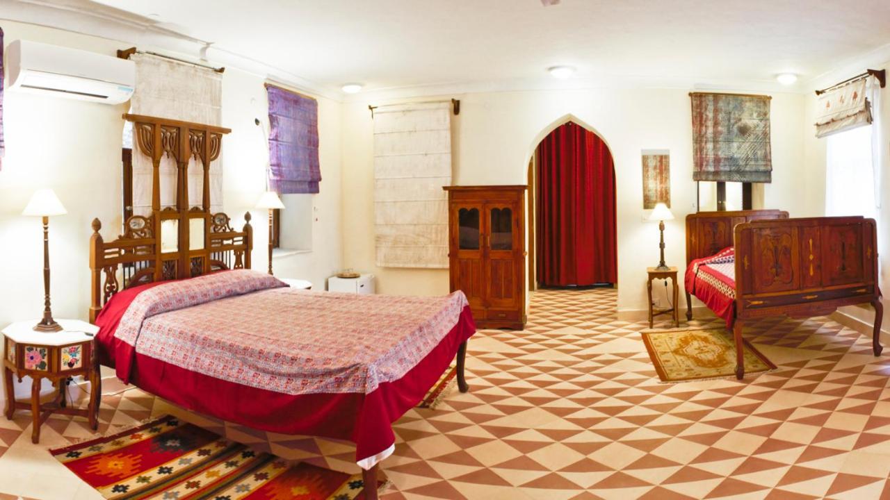 นีมรานา ติชรา ฟอร์ต พาเลซ Hotel Tijara ภายนอก รูปภาพ