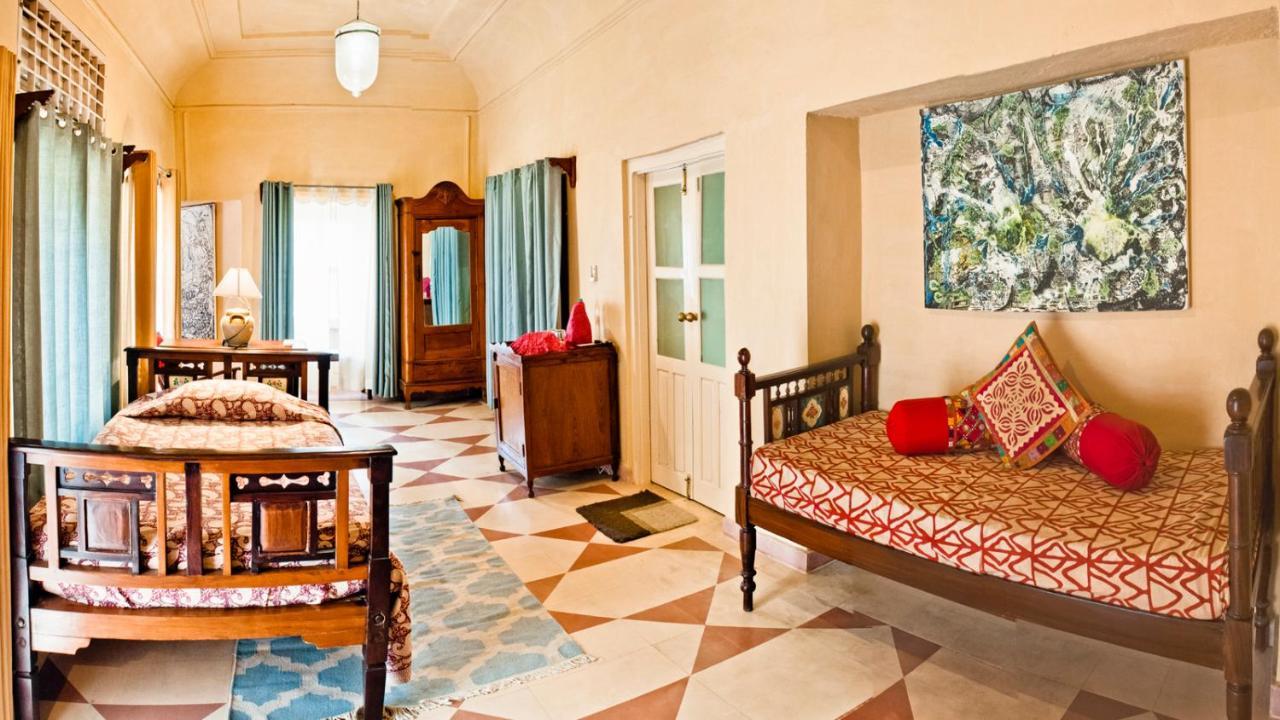 นีมรานา ติชรา ฟอร์ต พาเลซ Hotel Tijara ภายนอก รูปภาพ