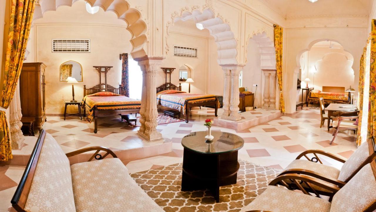 นีมรานา ติชรา ฟอร์ต พาเลซ Hotel Tijara ภายนอก รูปภาพ