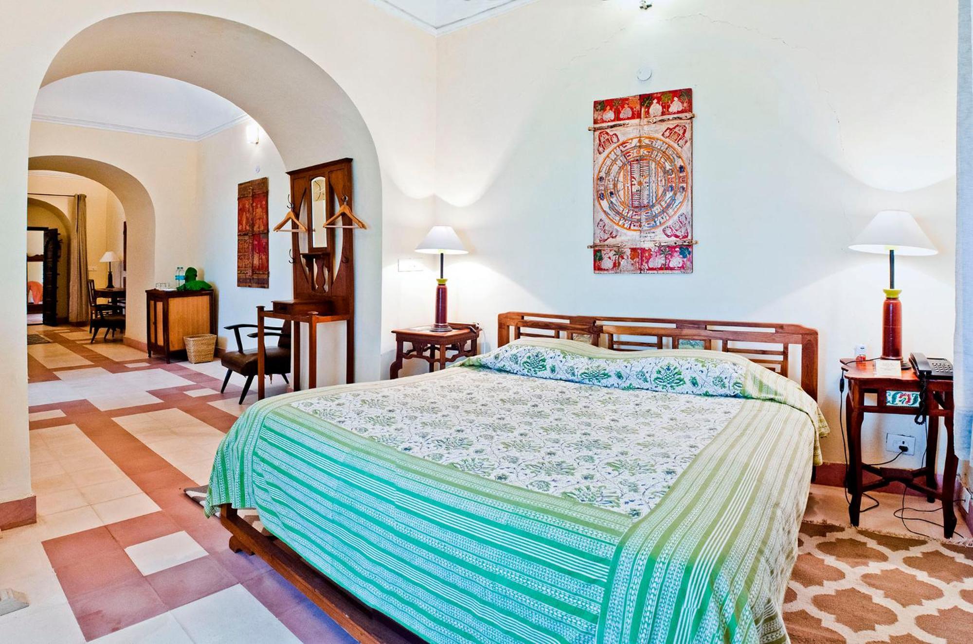 นีมรานา ติชรา ฟอร์ต พาเลซ Hotel Tijara ภายนอก รูปภาพ